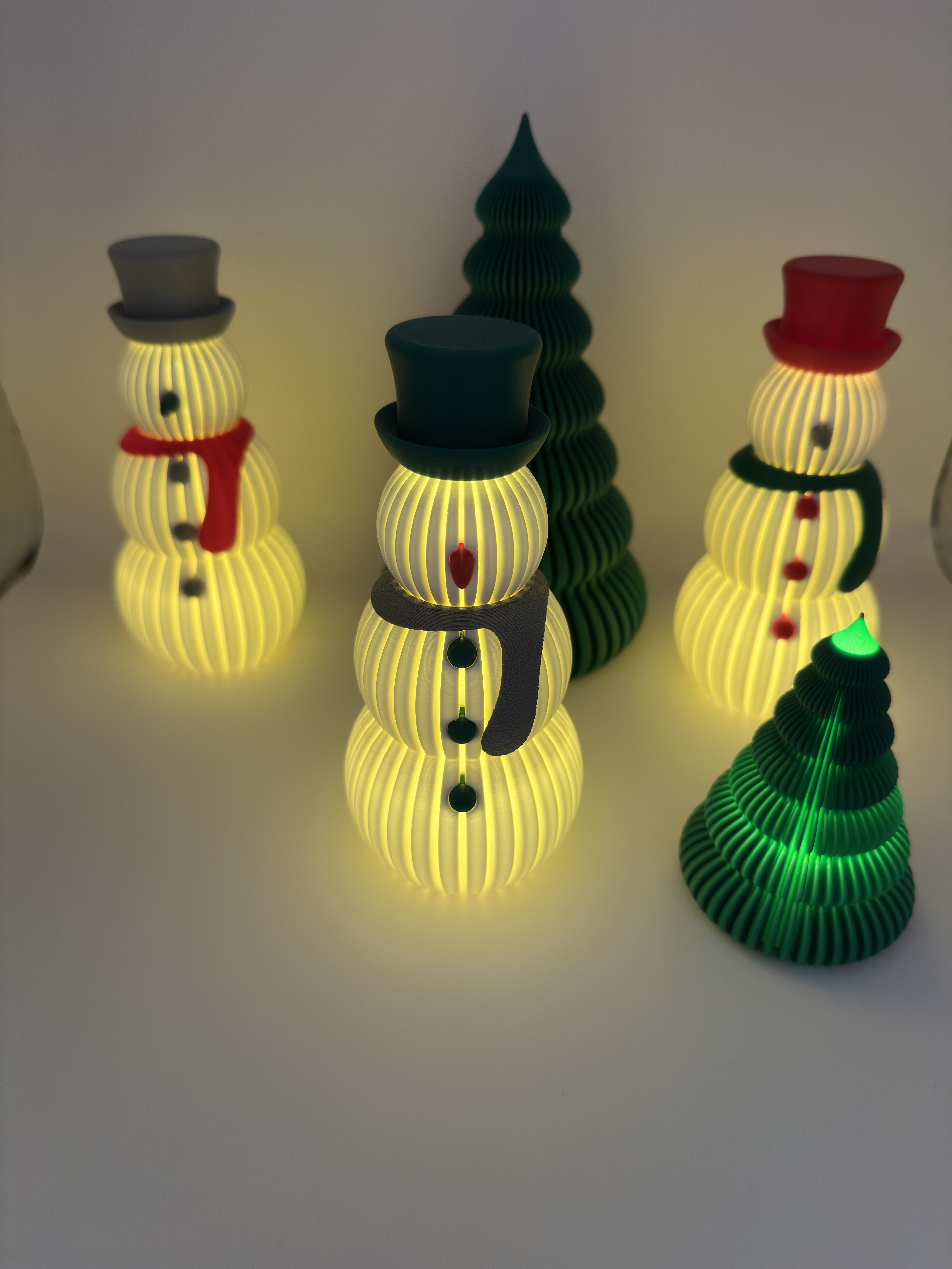 Alternative view of Hóemberek